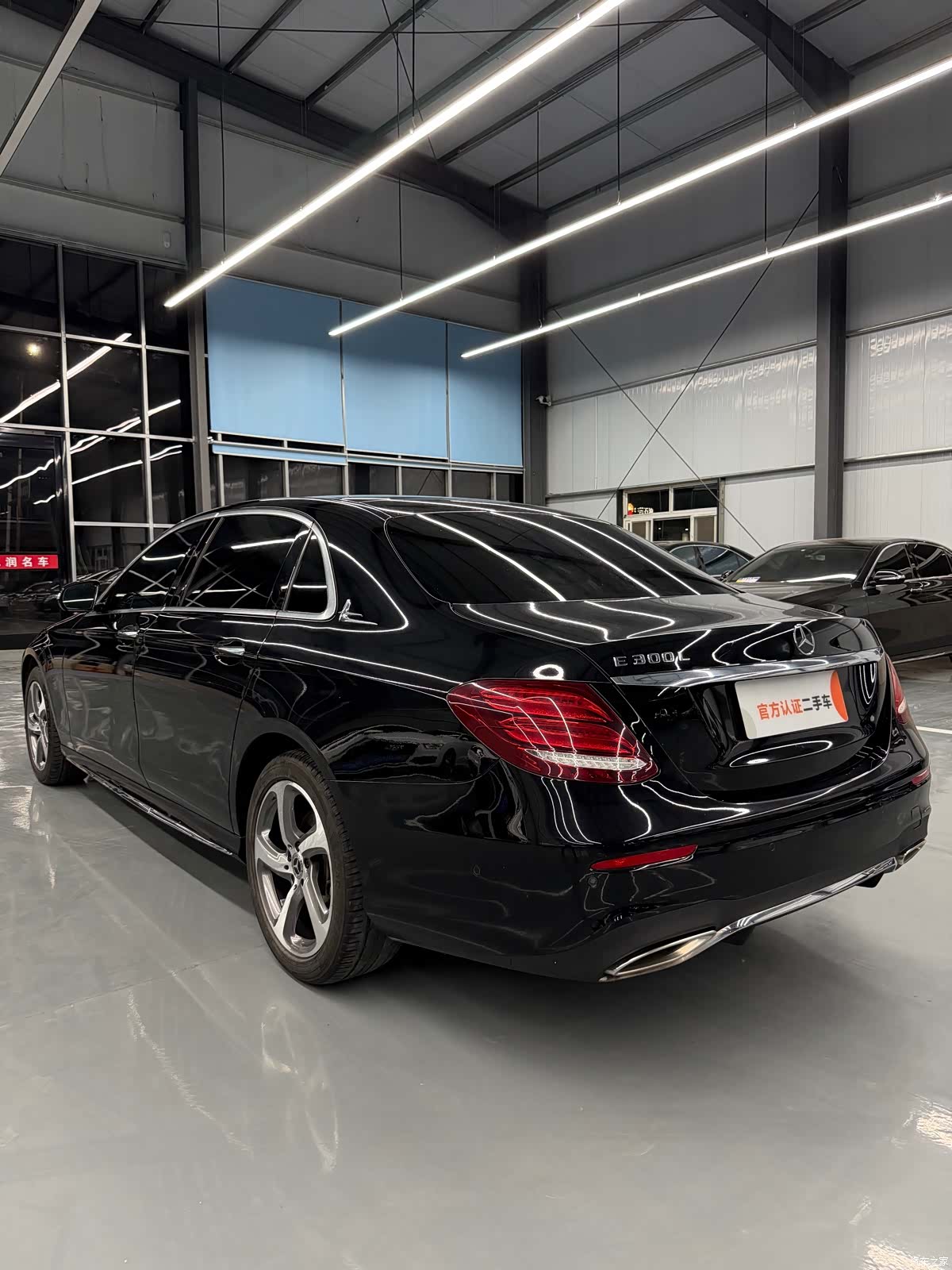 Mercedes-Benz E-Class, 2019 16