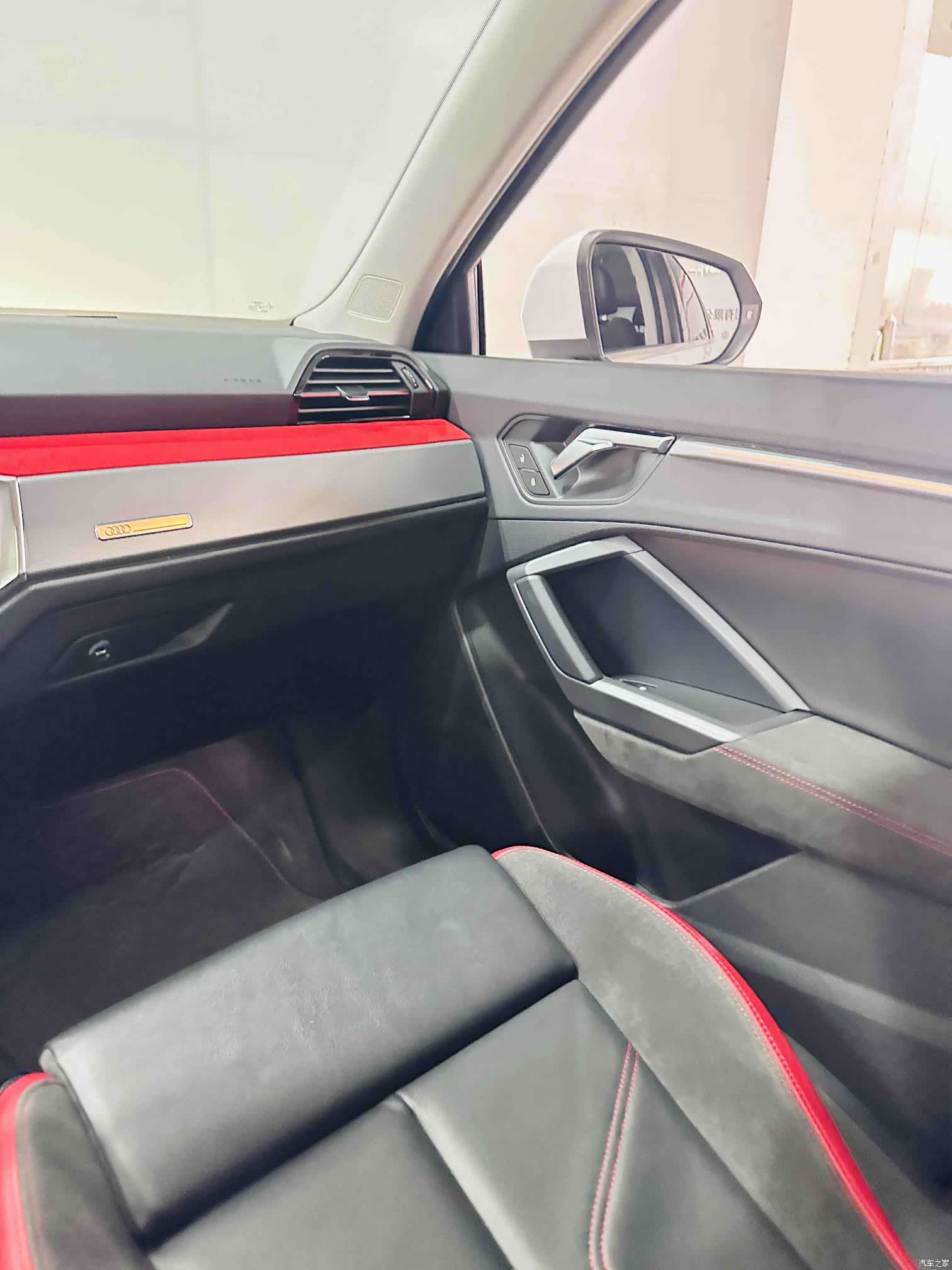 Audi Q3, 2021 16