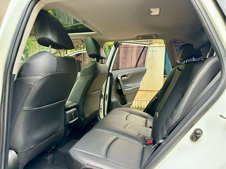 Toyota RAV4 Rongfang