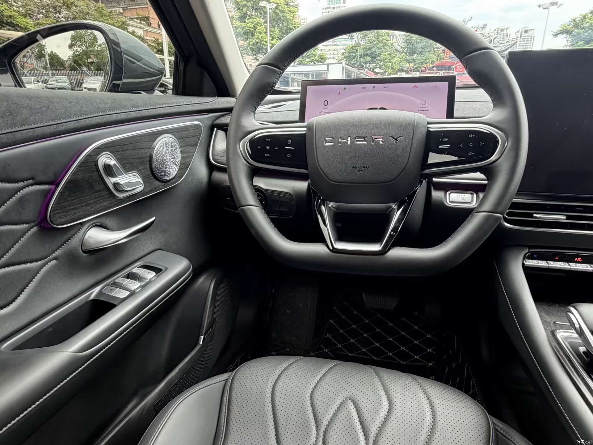 Chery Arrizo 8, 2025 9