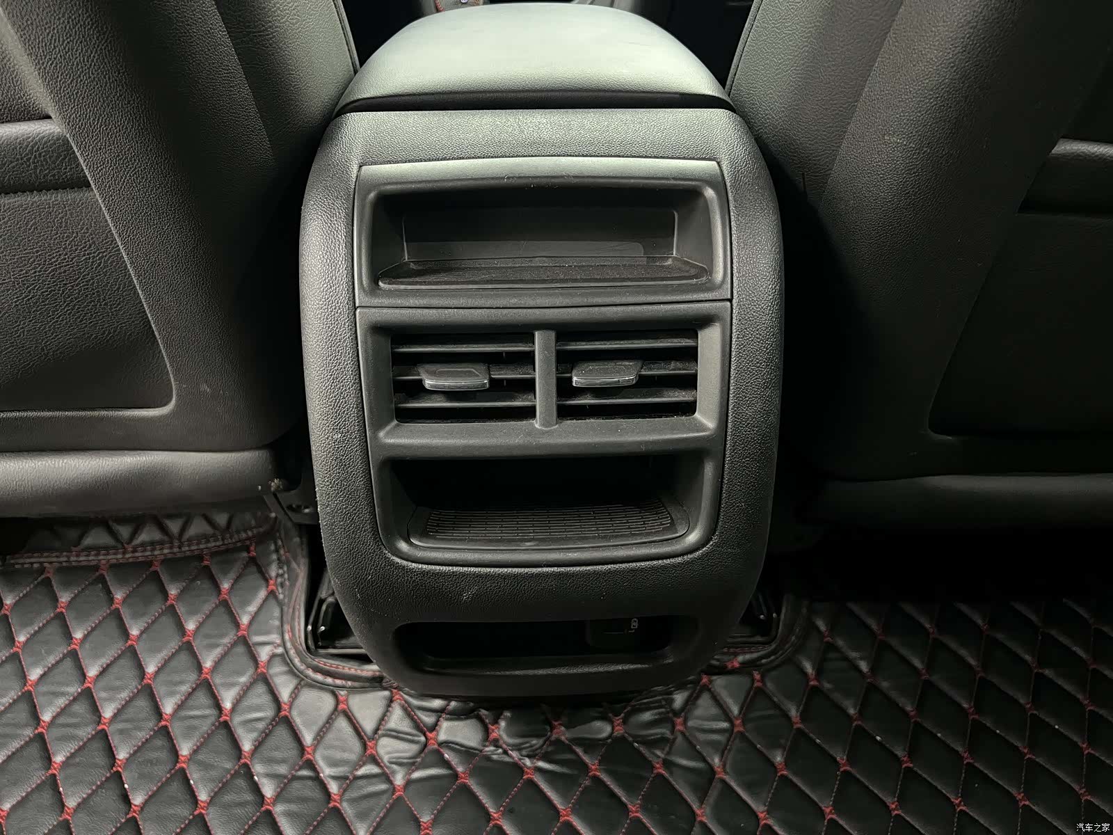 Cadillac XT5, 2018 15