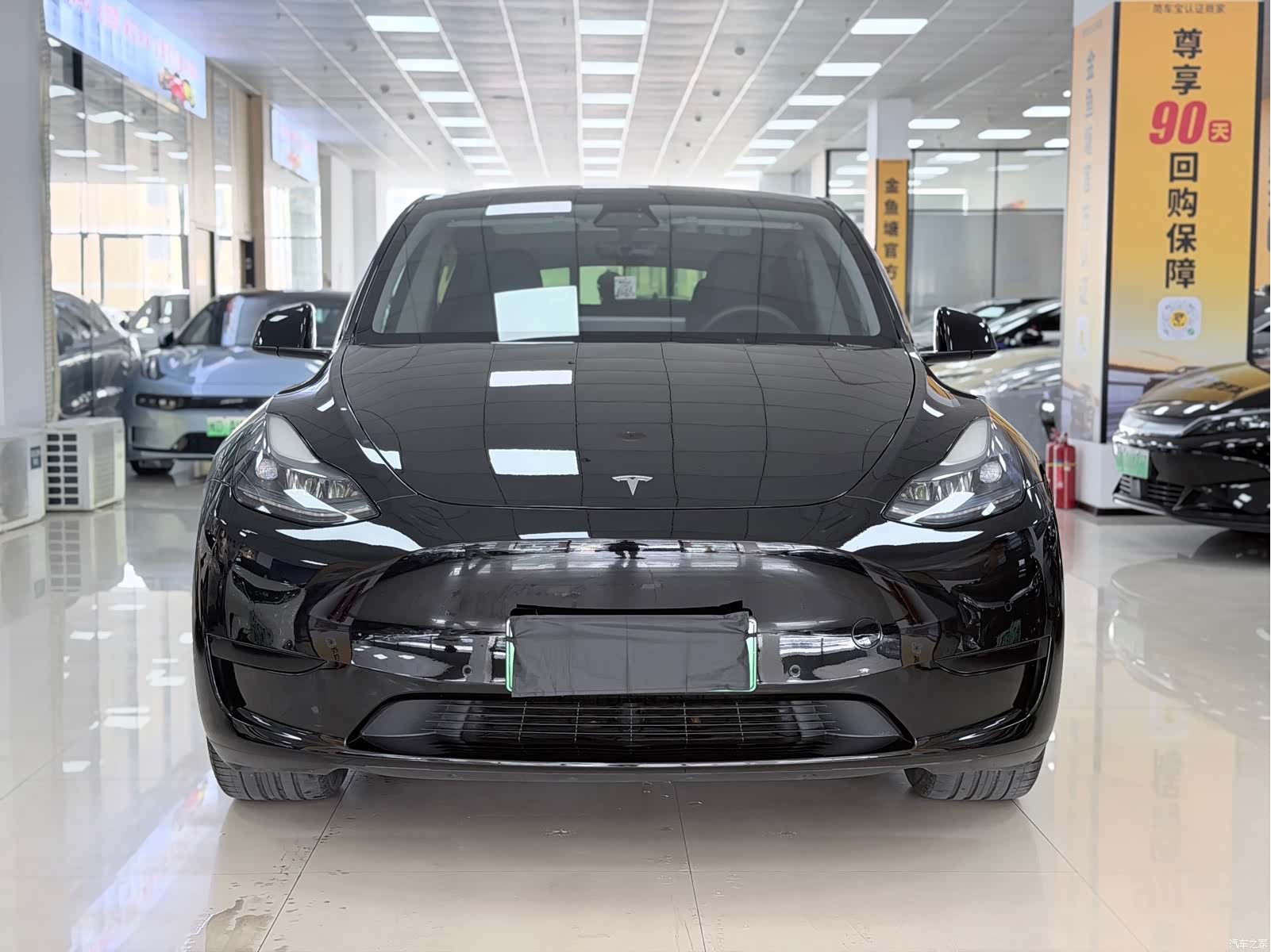 Tesla Model Y, 2022 2