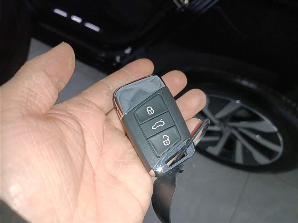 Volkswagen Magotan GTE