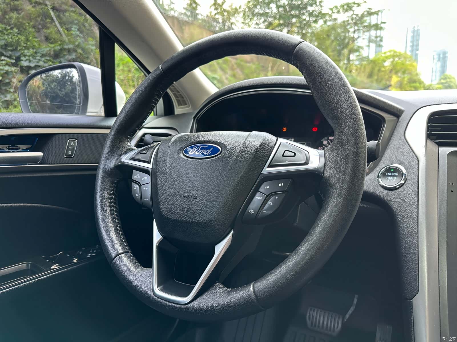 Ford Mondeo, 2018 18