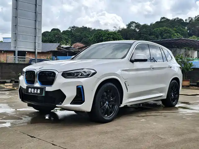 BMW iX3 2022 — купить из Китая под заказ