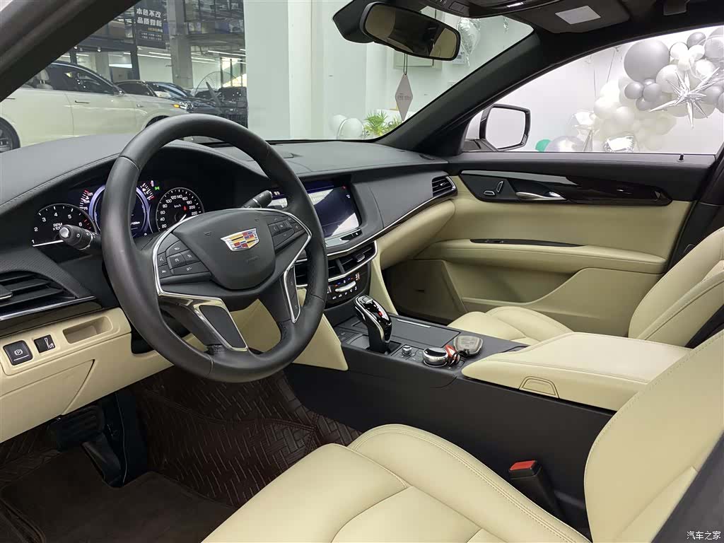 Cadillac CT6, 2020 все фото