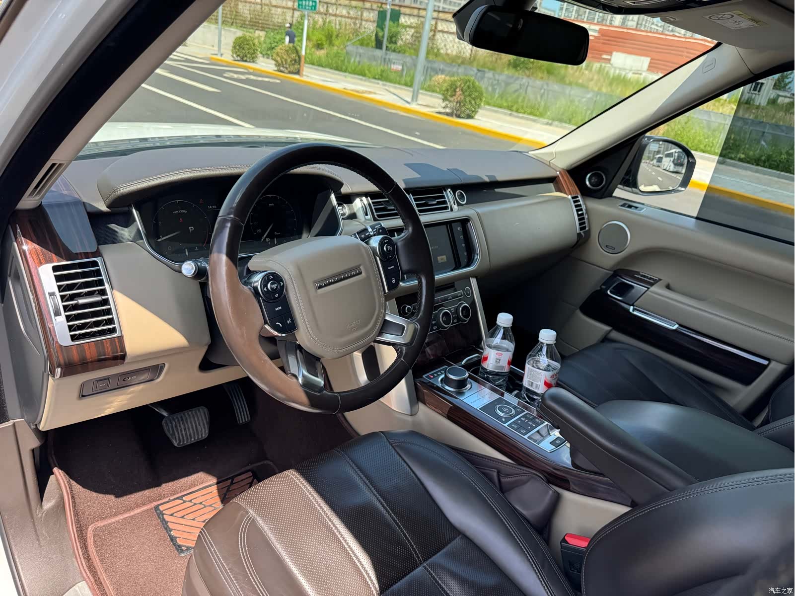Land Rover Range Rover, 2015 12