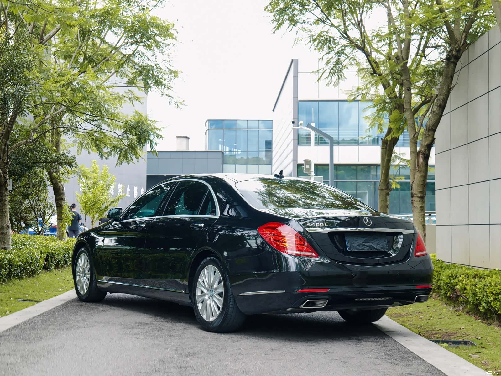 Mercedes-Benz S-Class, 2016 4