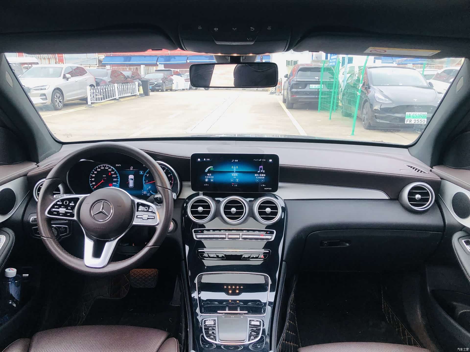 Mercedes-Benz GLC, 2021 3