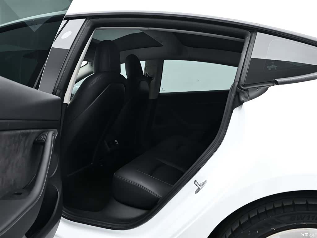 Tesla Model 3, 2021 15