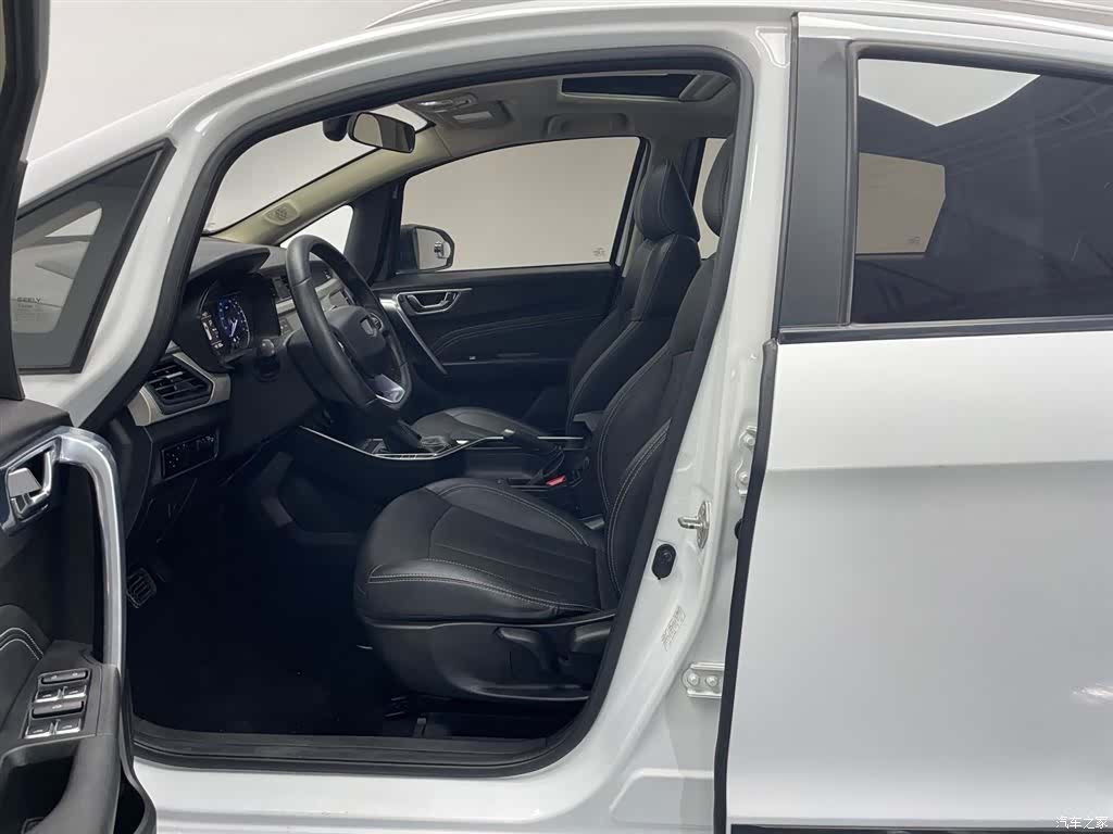 Geely X3, 2021 10