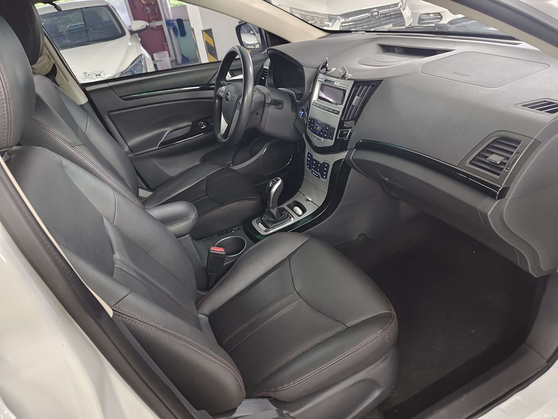BYD E5, 2019 6