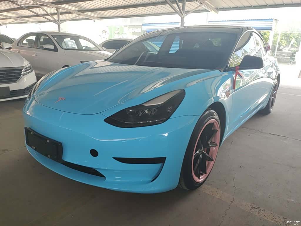 Tesla Model 3, 2022 1