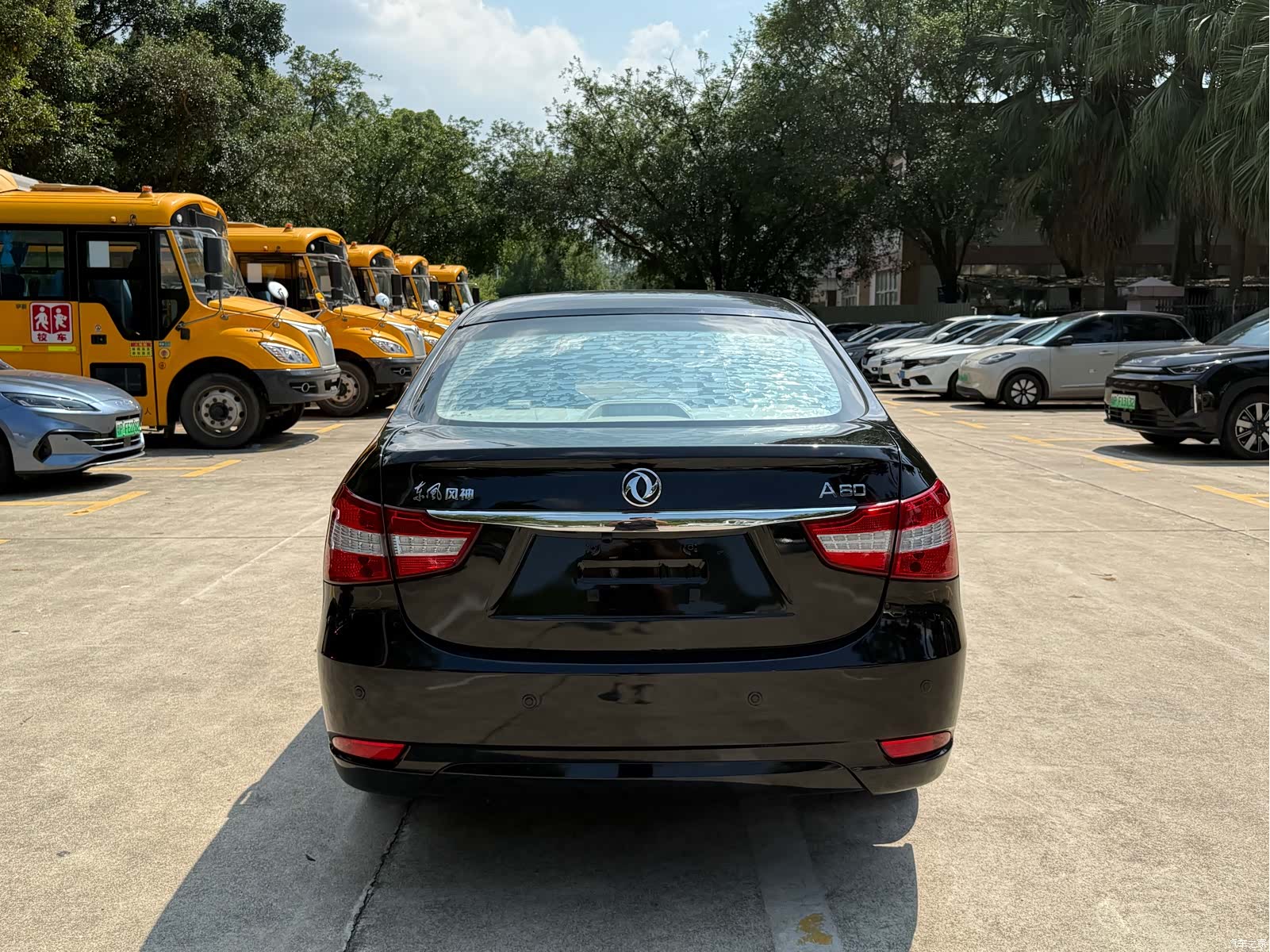 DongFeng A60, 2014 8