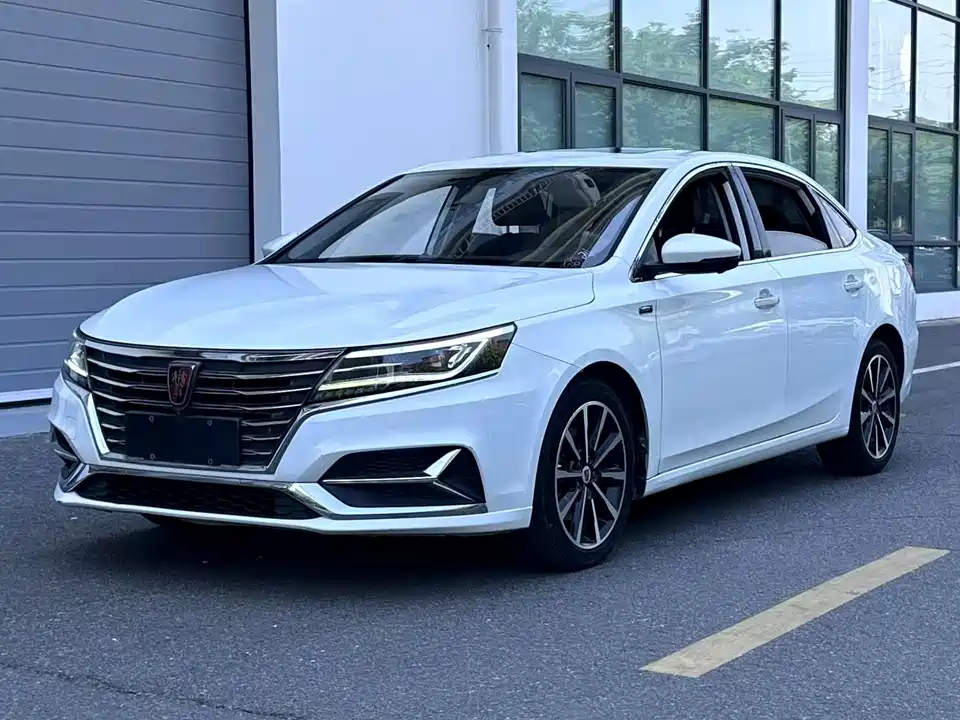 Roewe i6