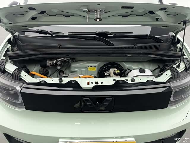 Wuling MINIEV, 2021 12