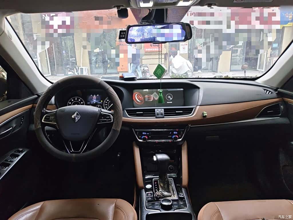 Borgward BX7, 2017 6
