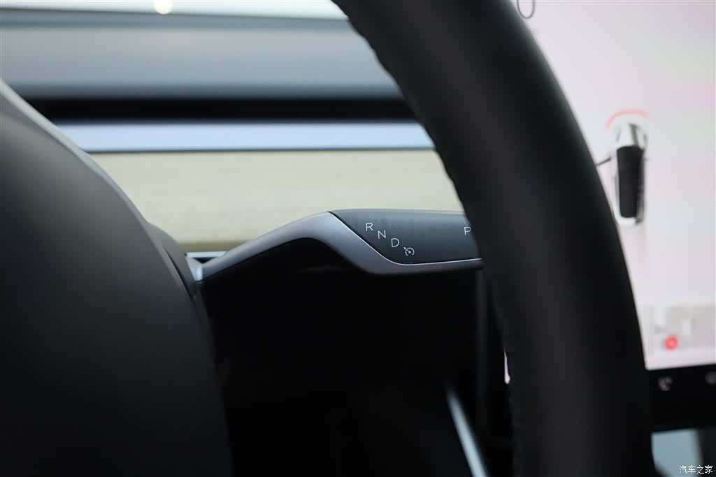 Tesla Model 3, 2020 25