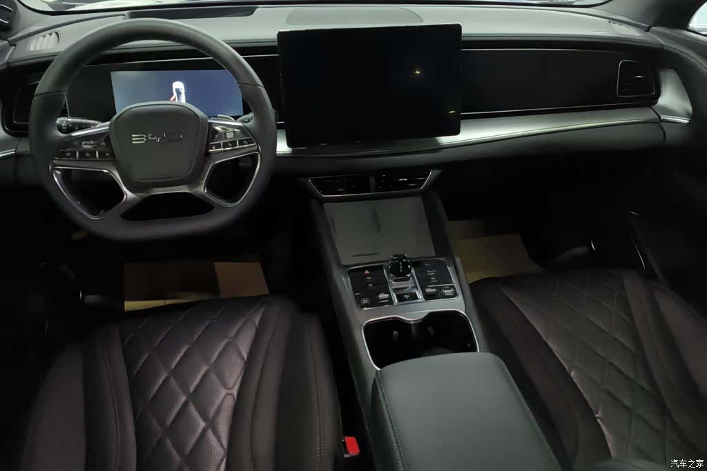 BYD HiAce, 2026 12
