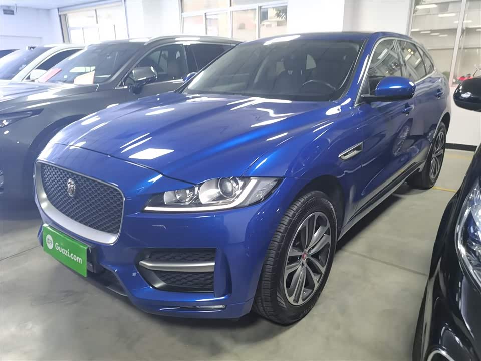Jaguar F-PACE