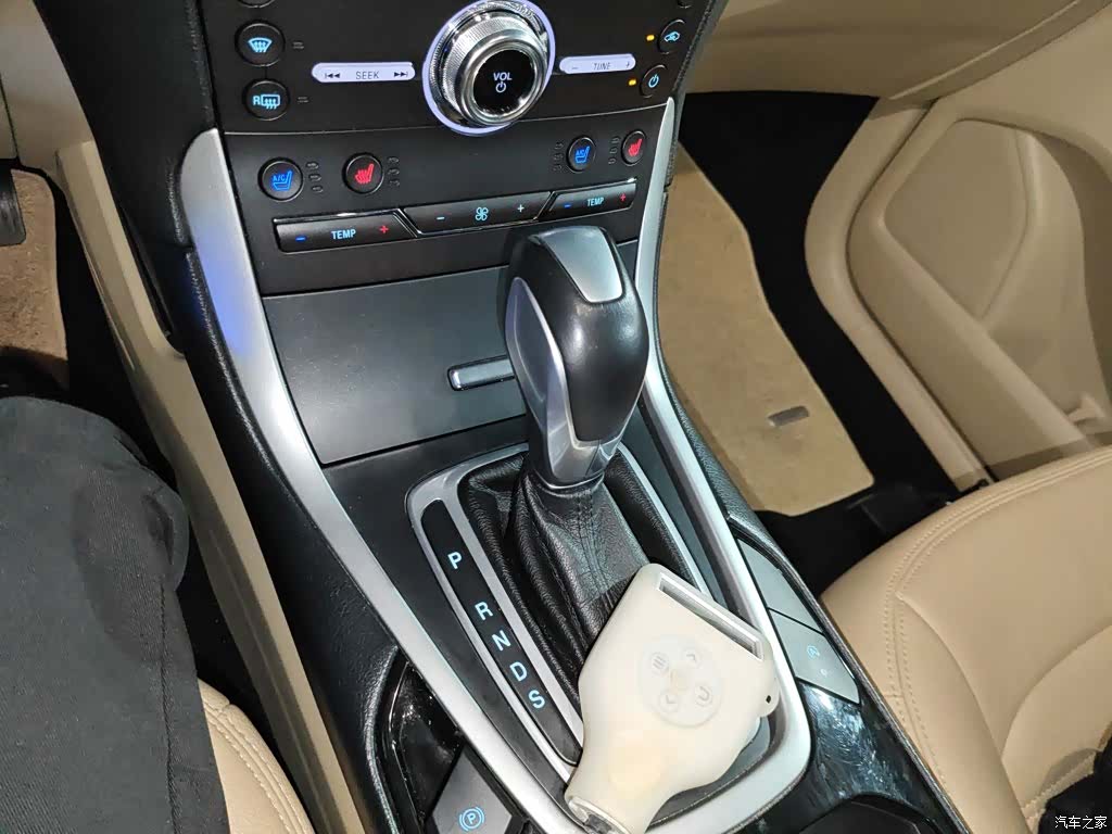 Ford Edge, 2017 7