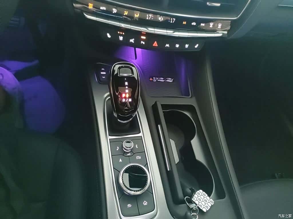 Cadillac CT5, 2025 14