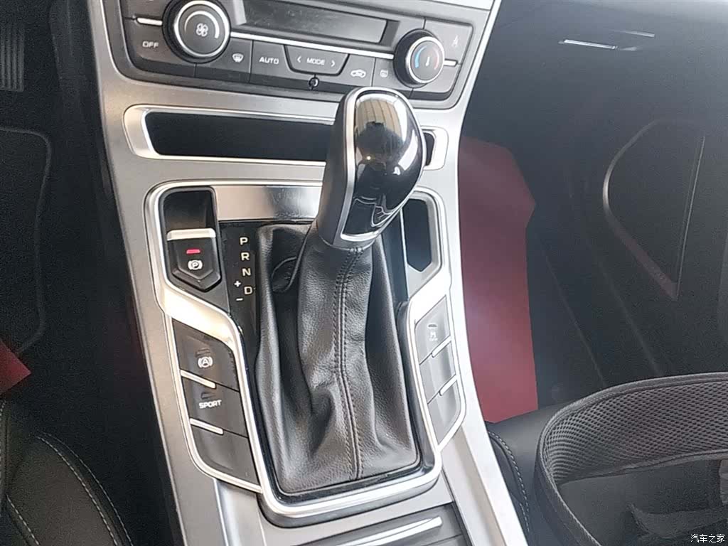 Geely Emgrand, 2019 14