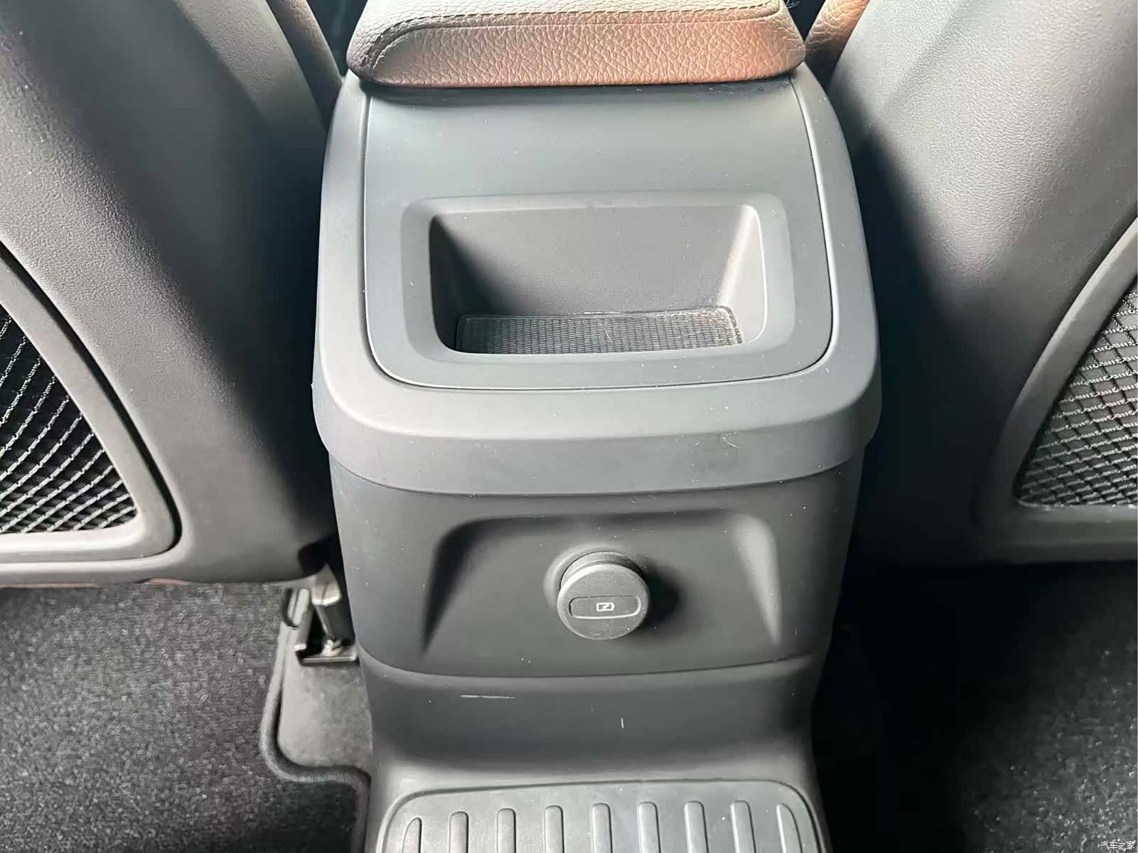 Volvo XC60, 2022 28