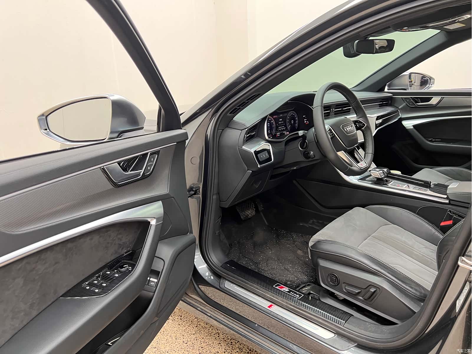 Audi A6L, 2021 14