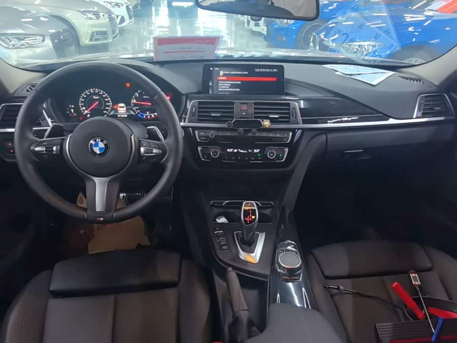 BMW 3 Series 2018, фото 10