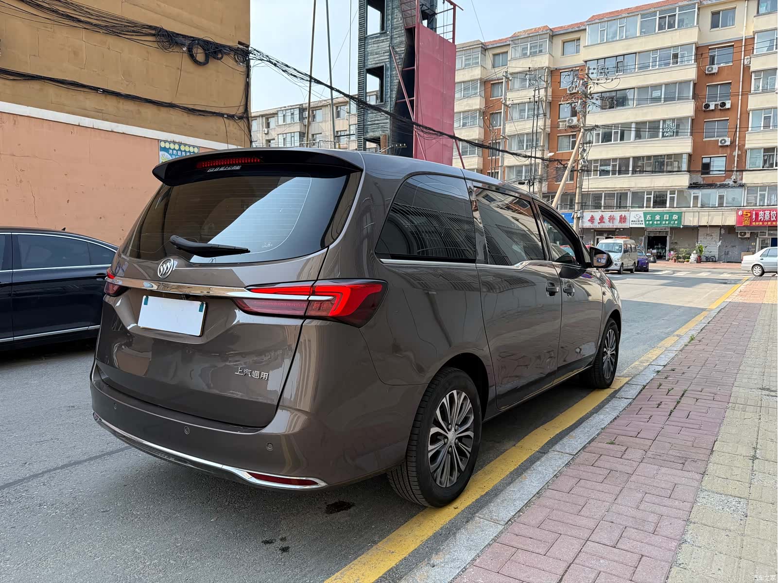 Buick GL8, 2021 4