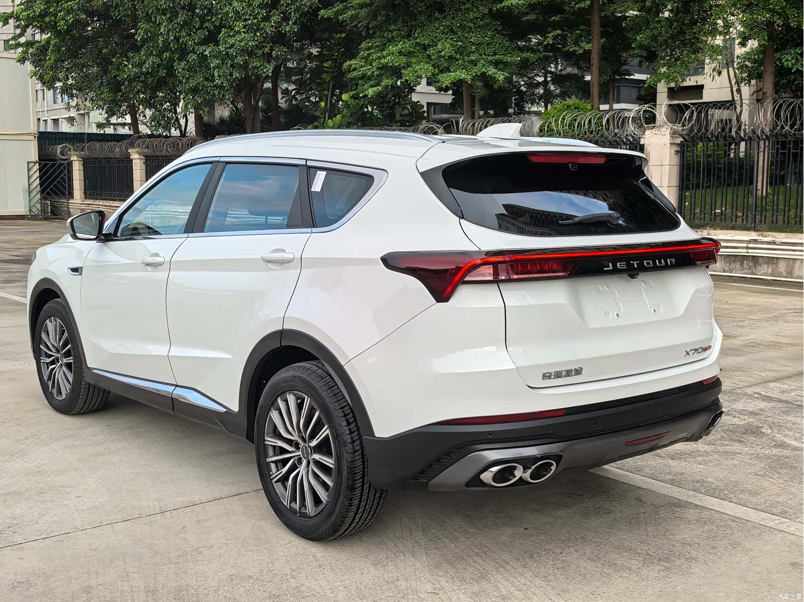 Jetour X70, 2024 3
