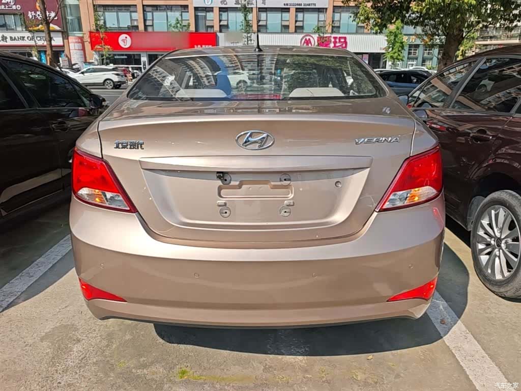 Hyundai GLS, 2016 6