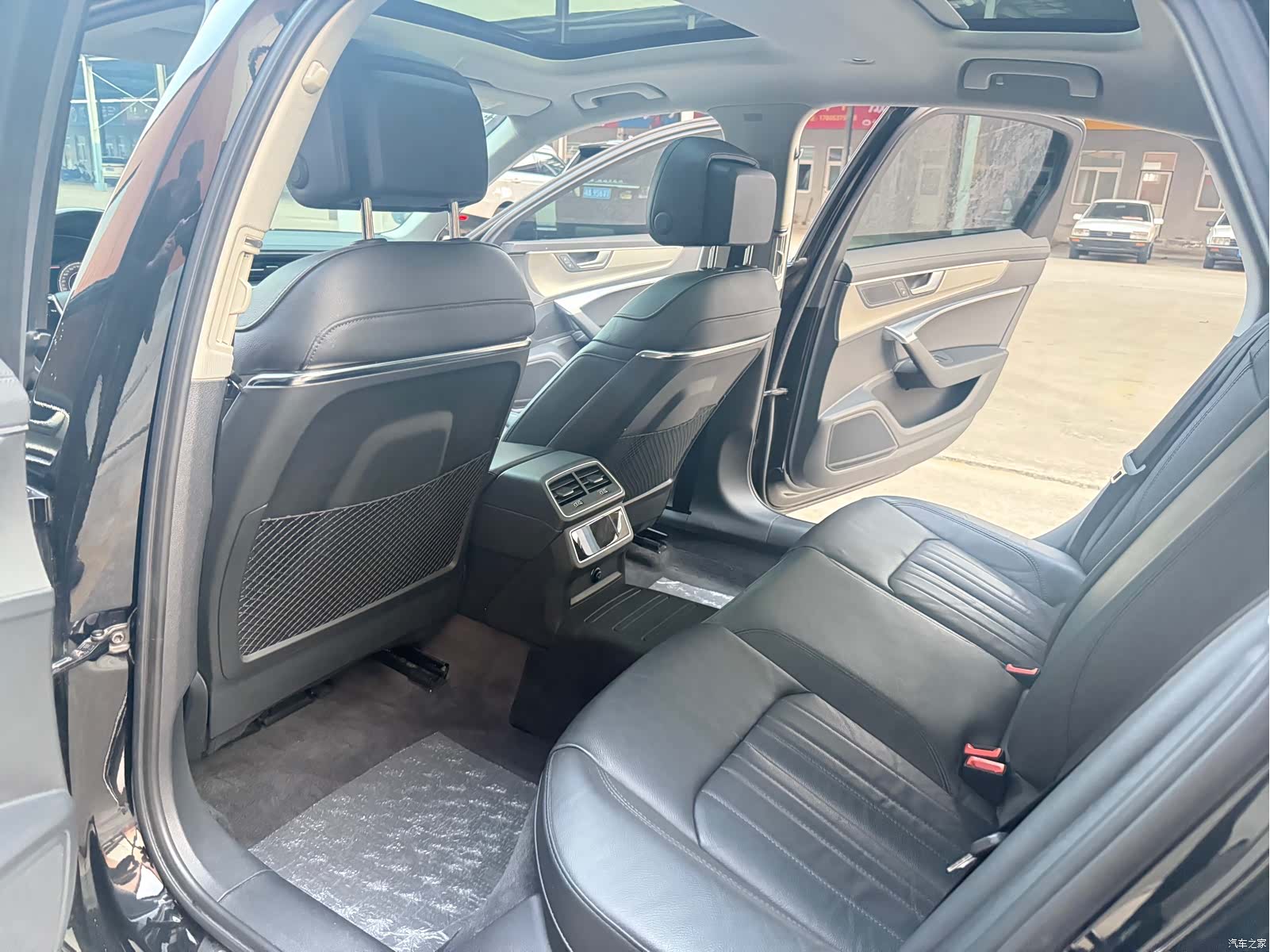 Audi A6L, 2021 9