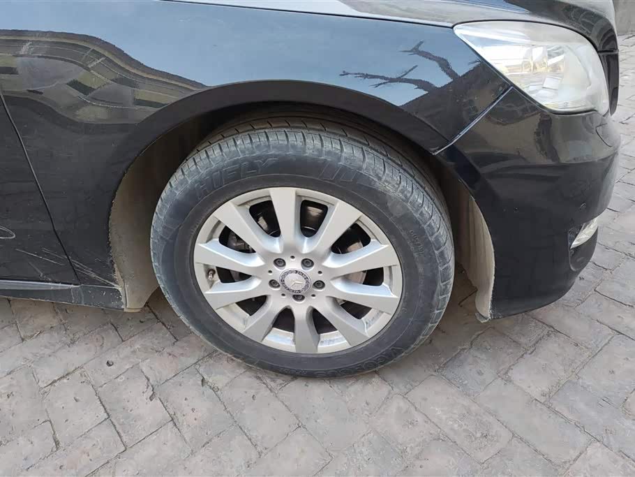 Mercedes-Benz R-class