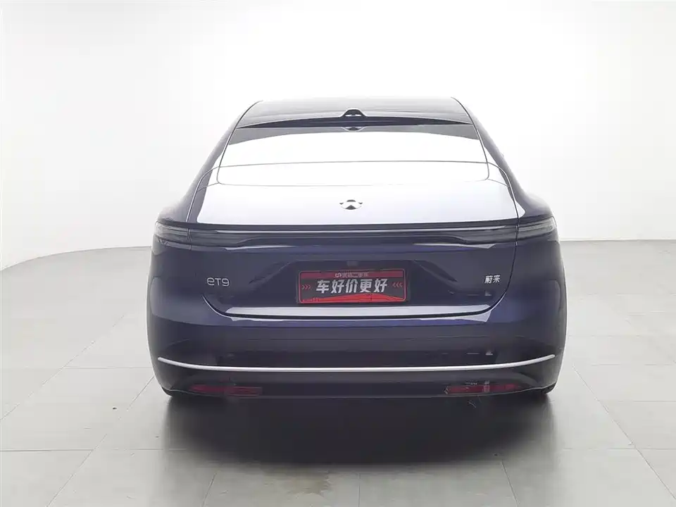 NIO ET9