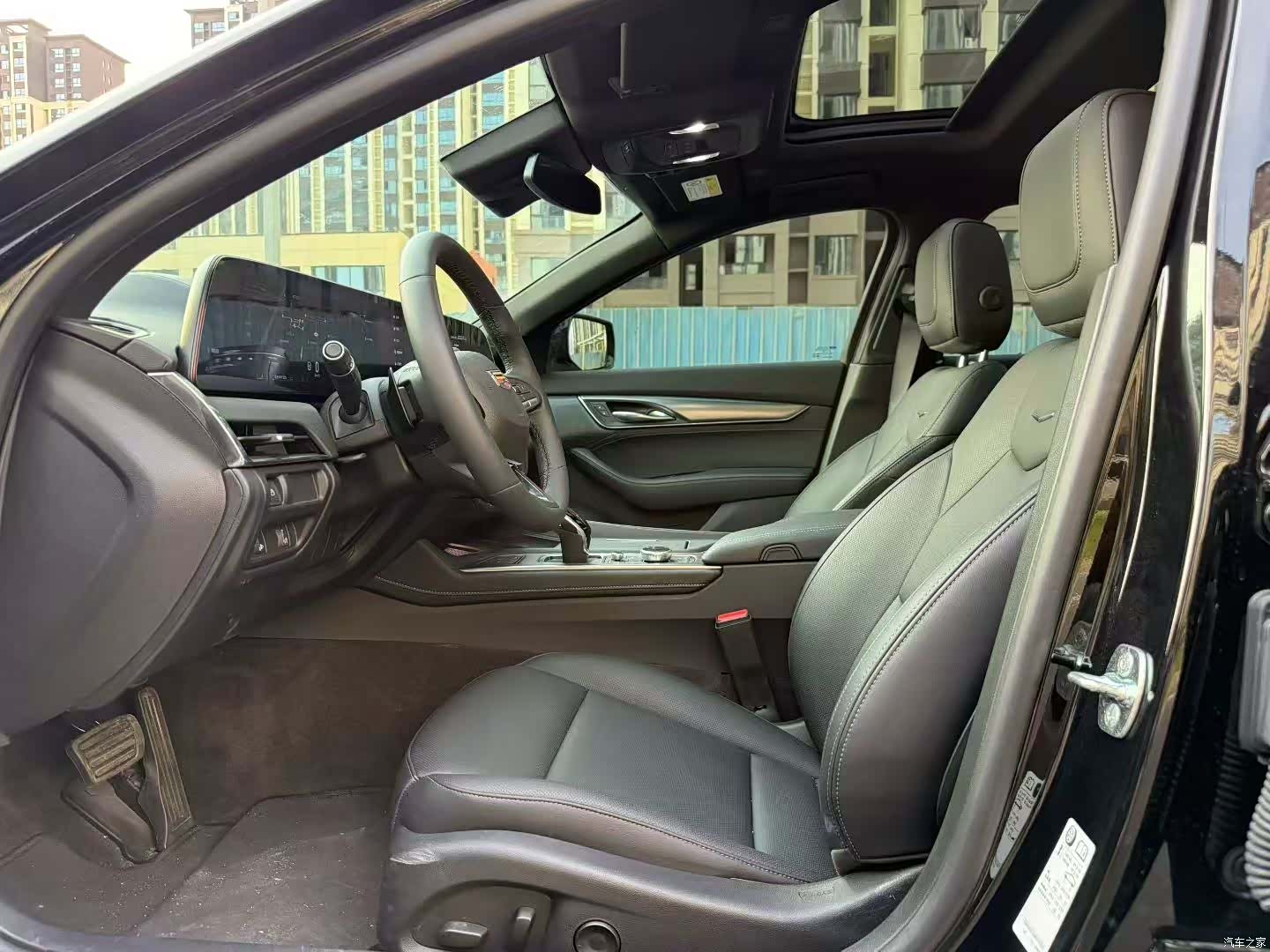 Cadillac CT5, 2025 4
