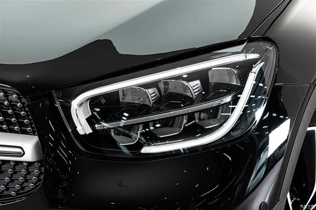 Mercedes-Benz GLC, 2023 4