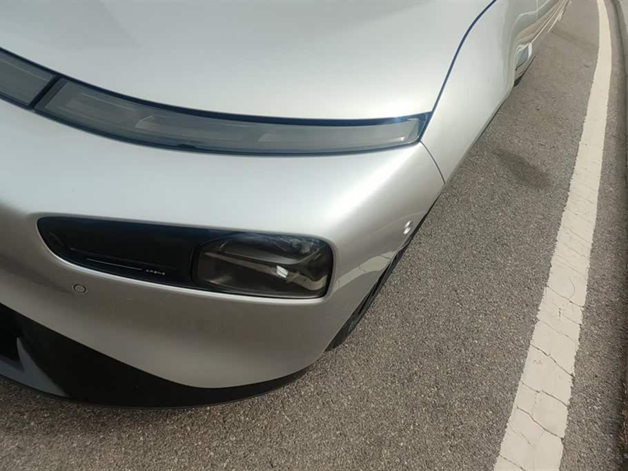 XPENG P7