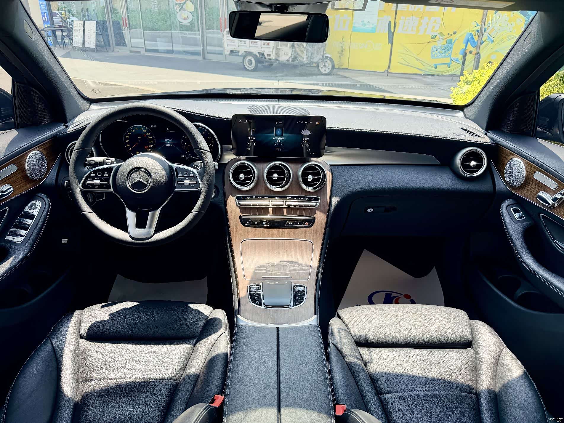 Mercedes-Benz GLC, 2021 13