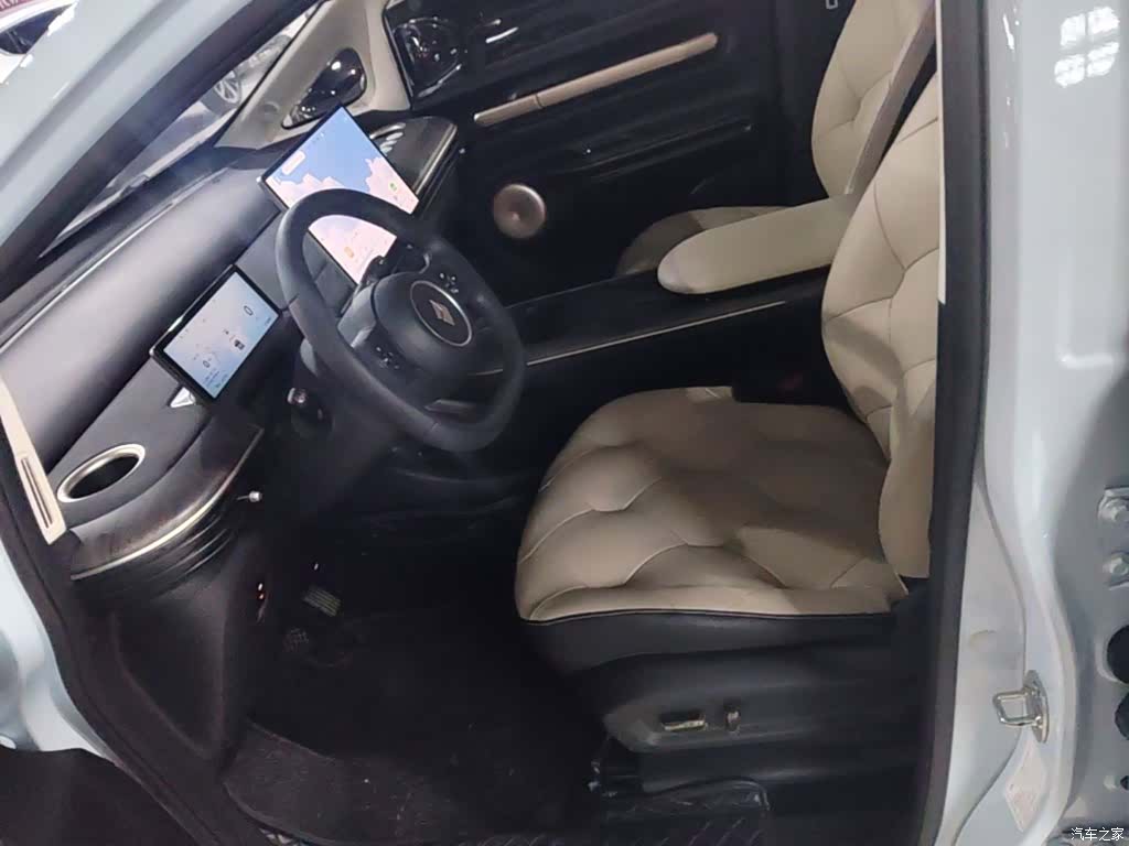 Wuling 460, 2024 15