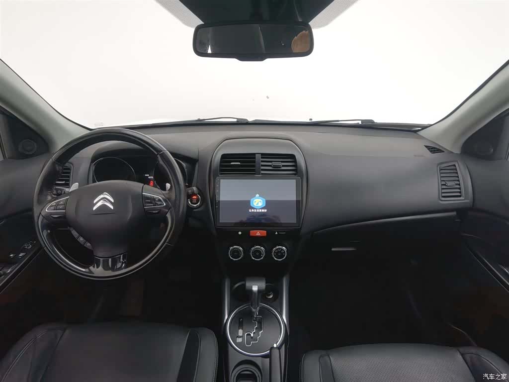 Citroen C4, 2016 все фото