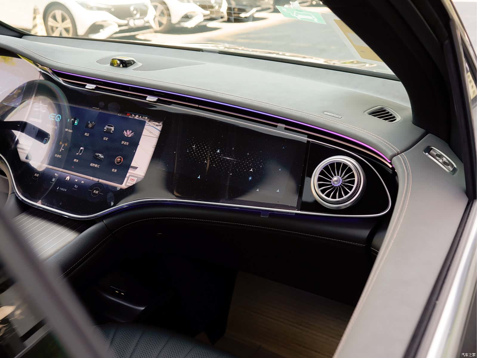 Mercedes-Benz EQS, 2026 19