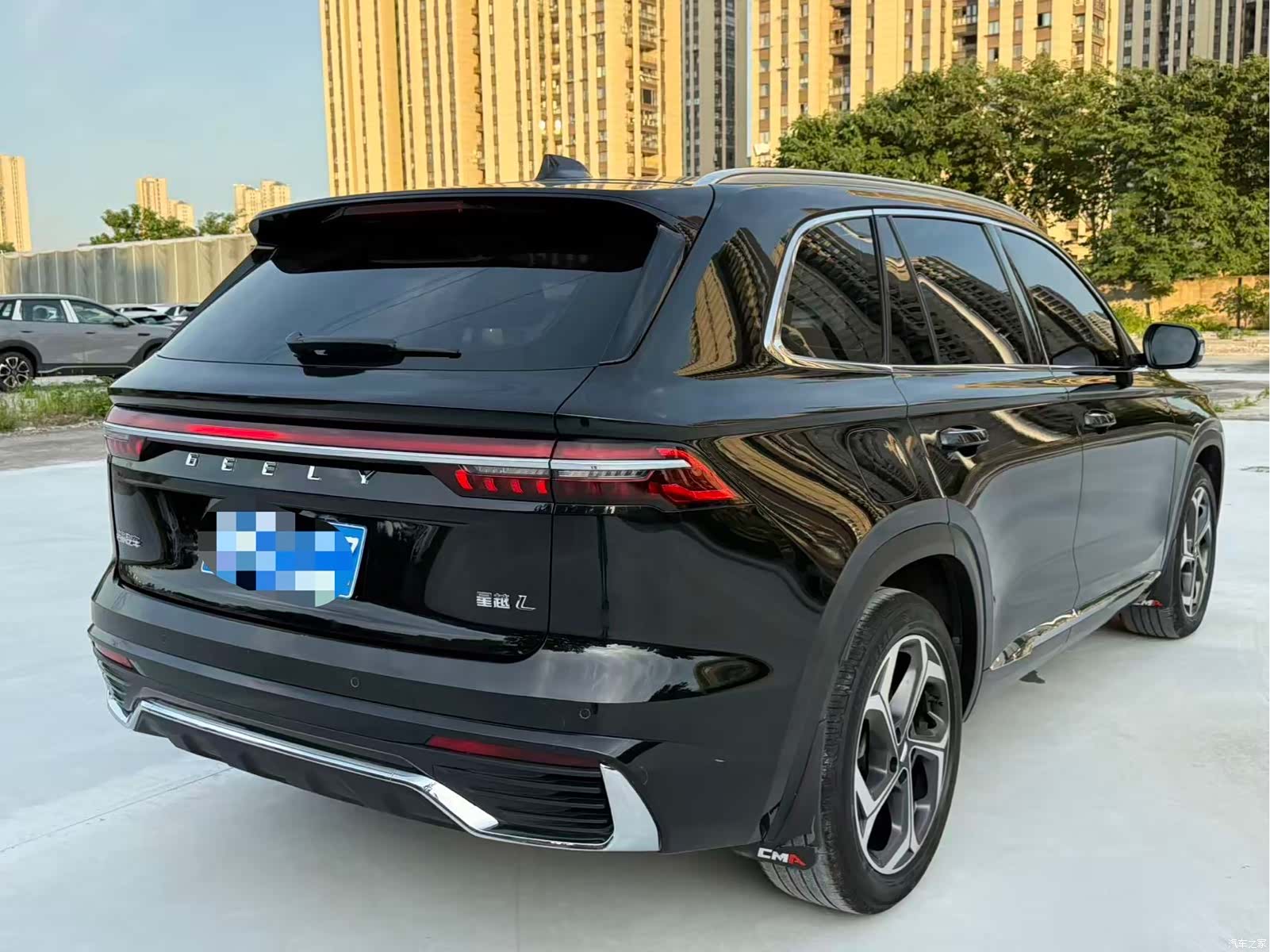 Geely Xingyue L, 2022 13