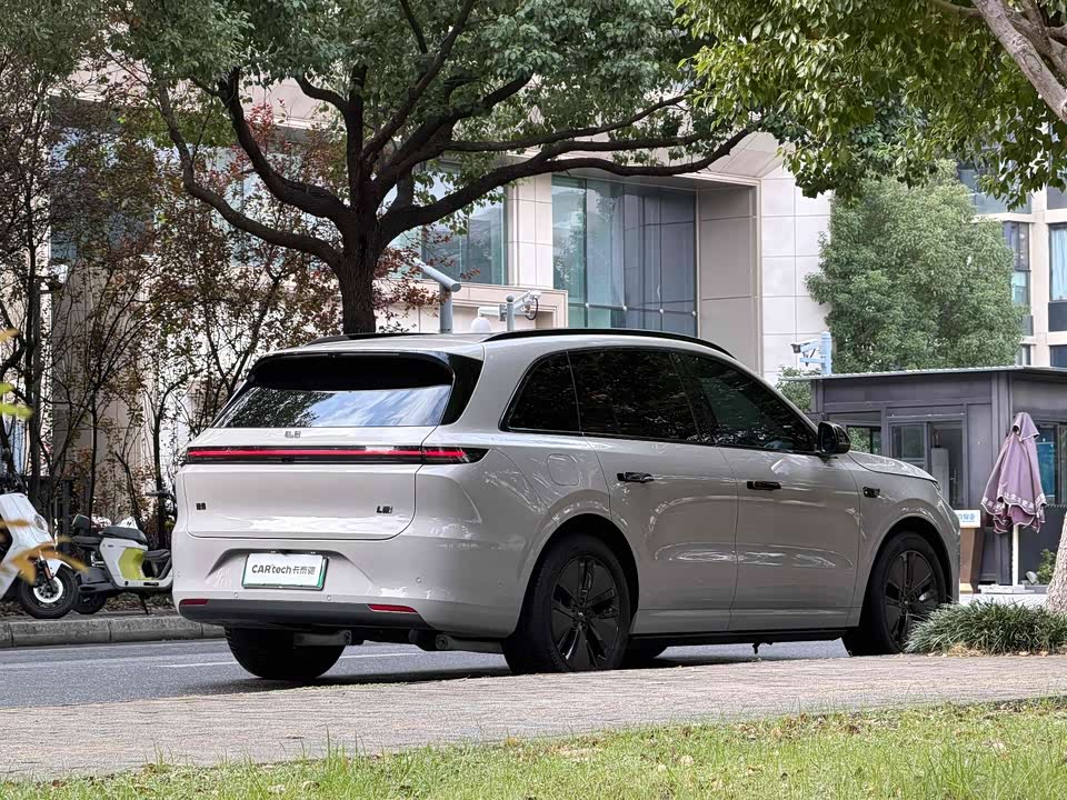 Li Auto Ideal L6