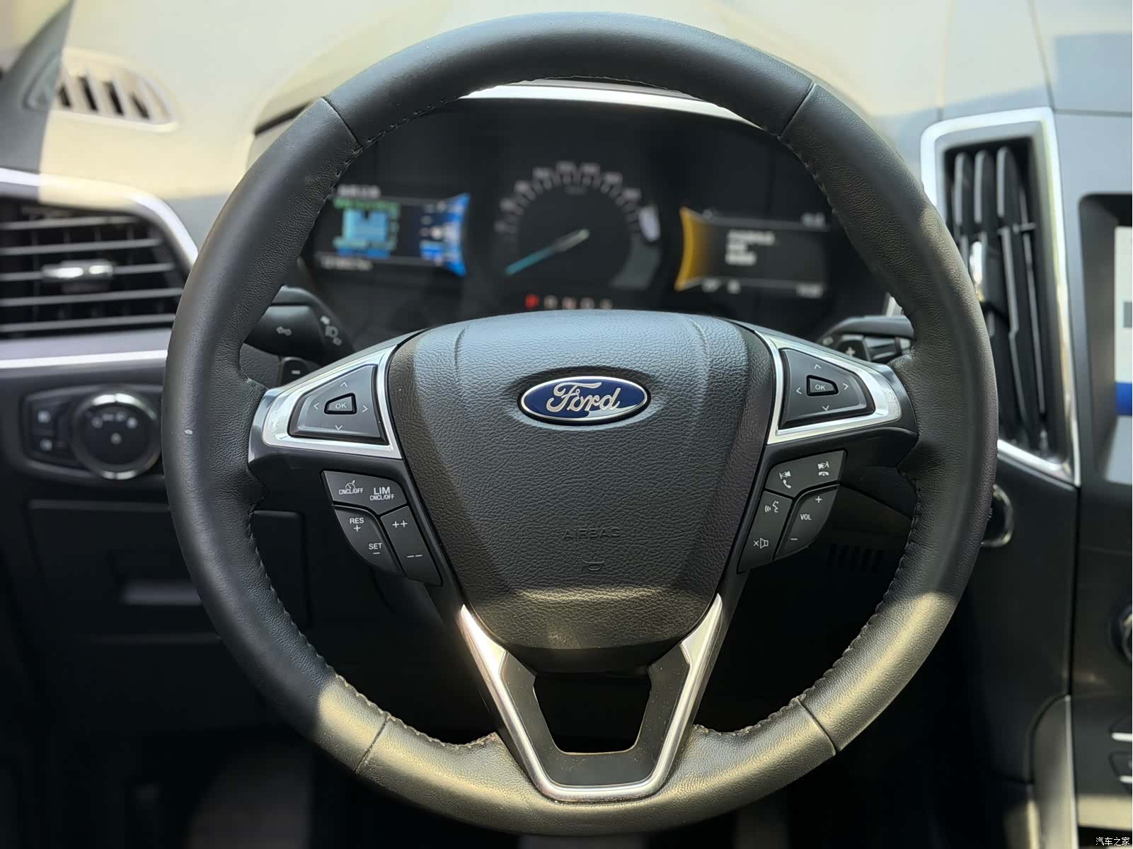 Ford Edge, 2017 13