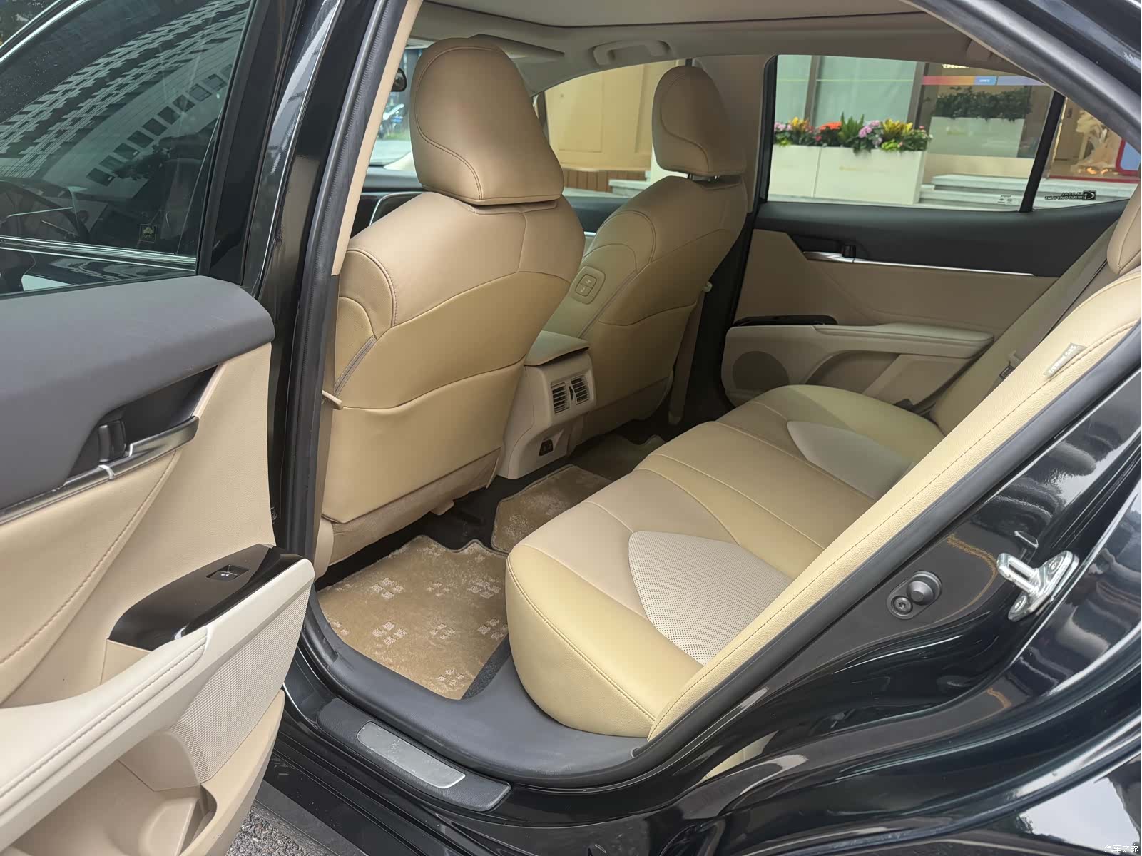 Toyota Camry, 2019 все фото