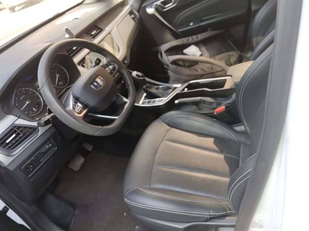 Geely X3, 2021 15