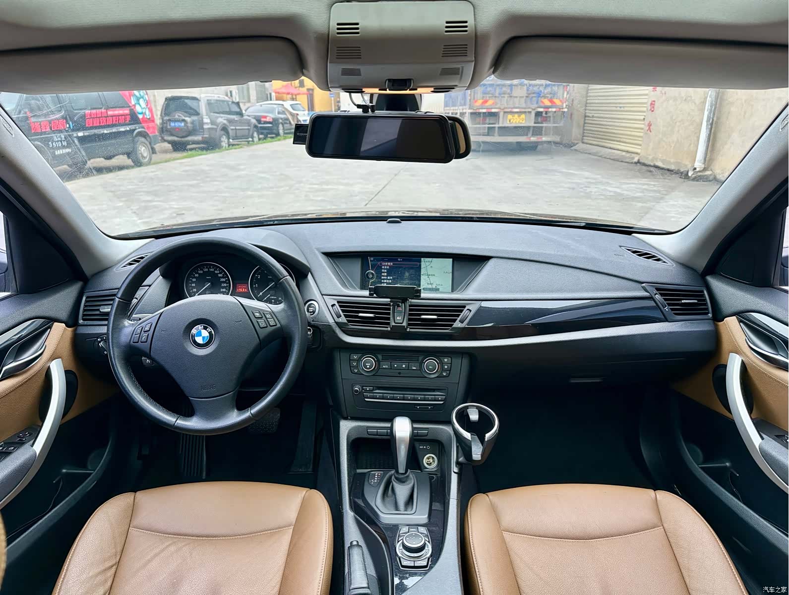 BMW X1, 2011 12