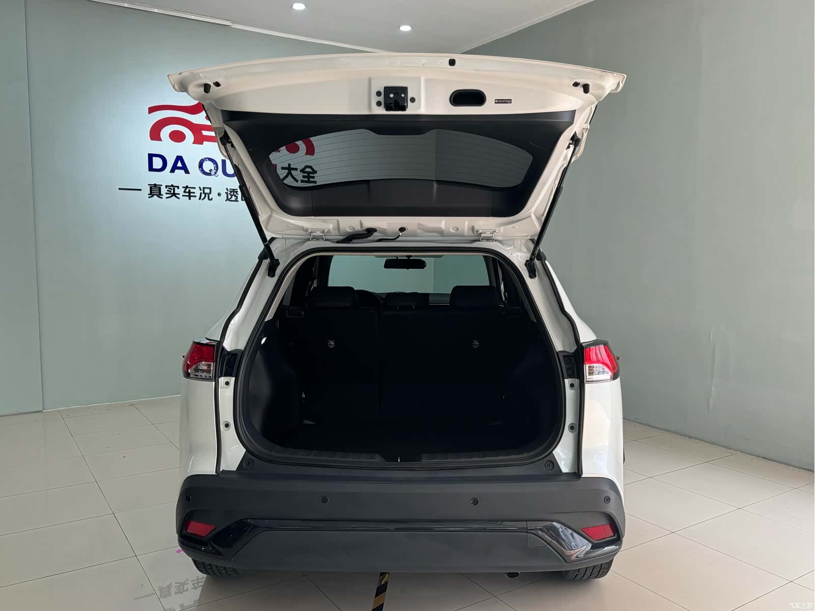 Toyota Frontlander, 2023 8